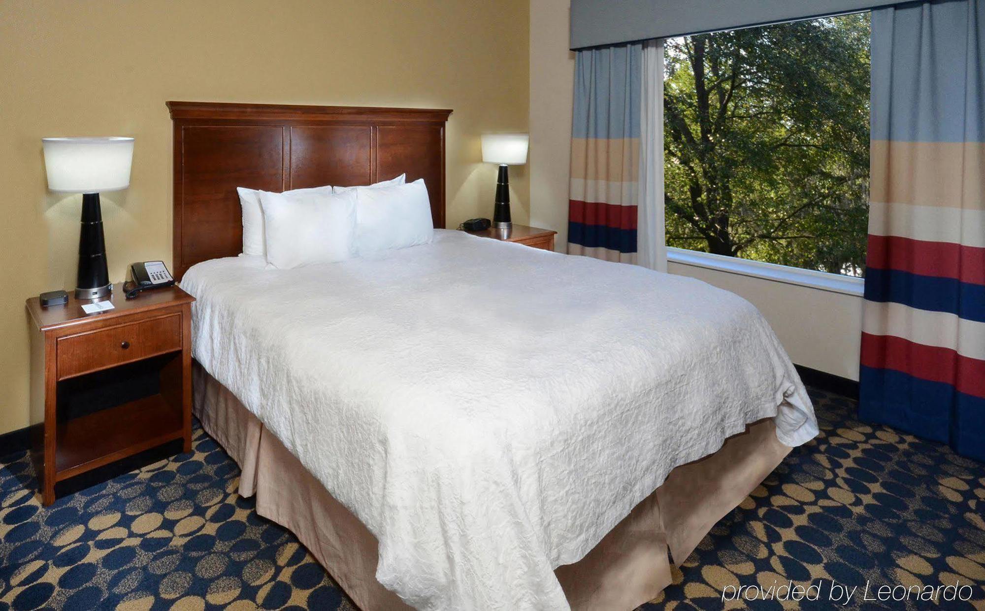 Hampton Inn & Suites Huntersville Exterior foto